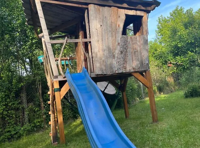 Haeuschen In Den Erlen